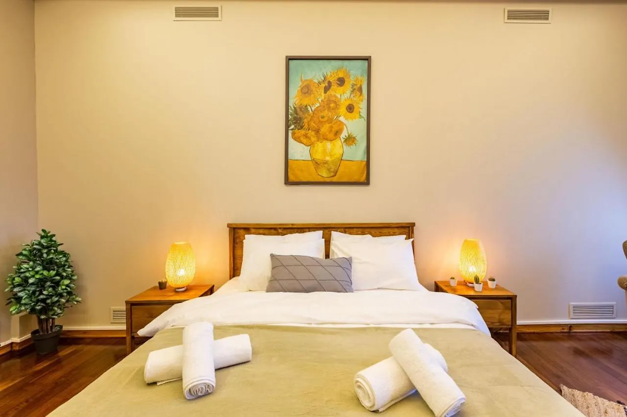 איסטמבול Enchanting Flat In Beyoglu With Bosphorus View 0*,  טורקיה
